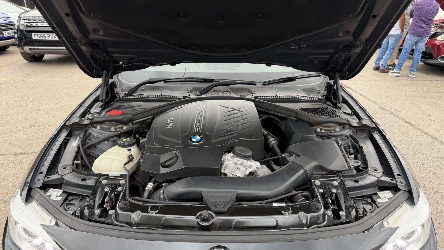 BMW 4 Series view 15