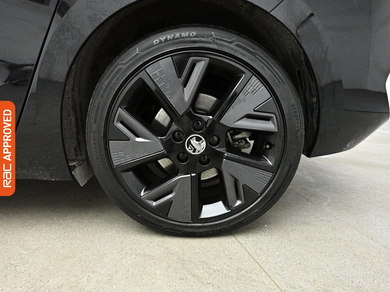 Vauxhall Astra Electric view 15