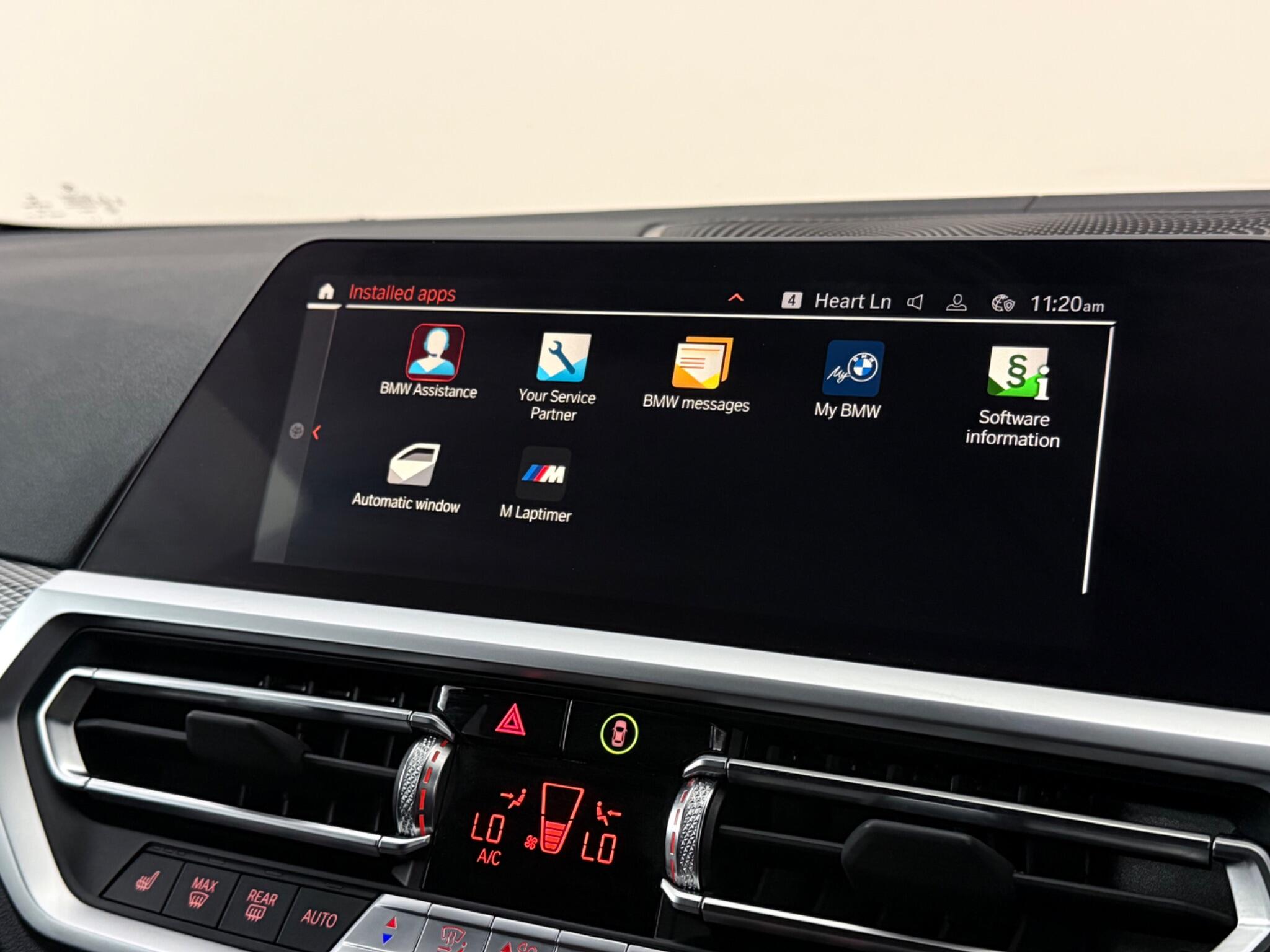 BMW 3 Series view 26