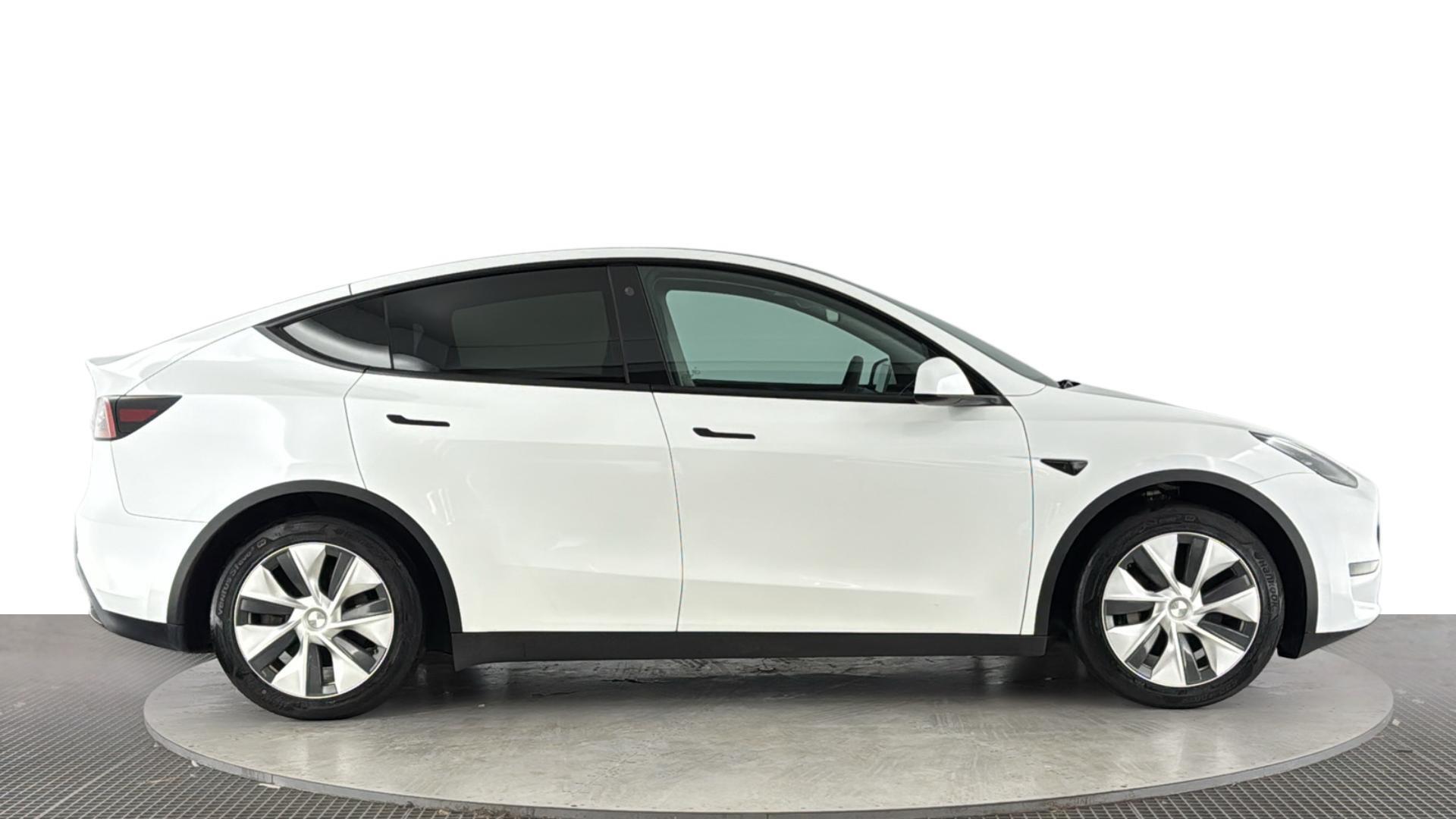 Tesla Model Y view 3