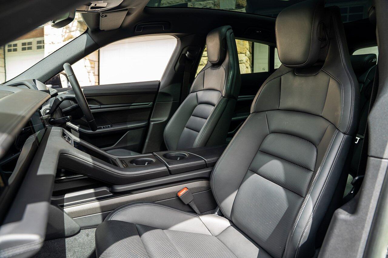 Porsche Taycan view 62