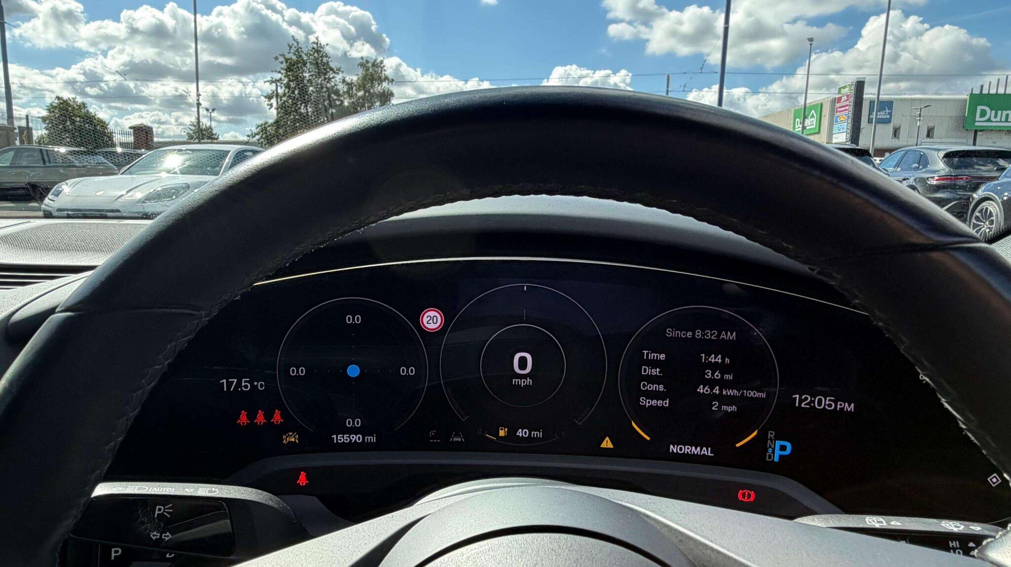 Porsche Taycan view 21