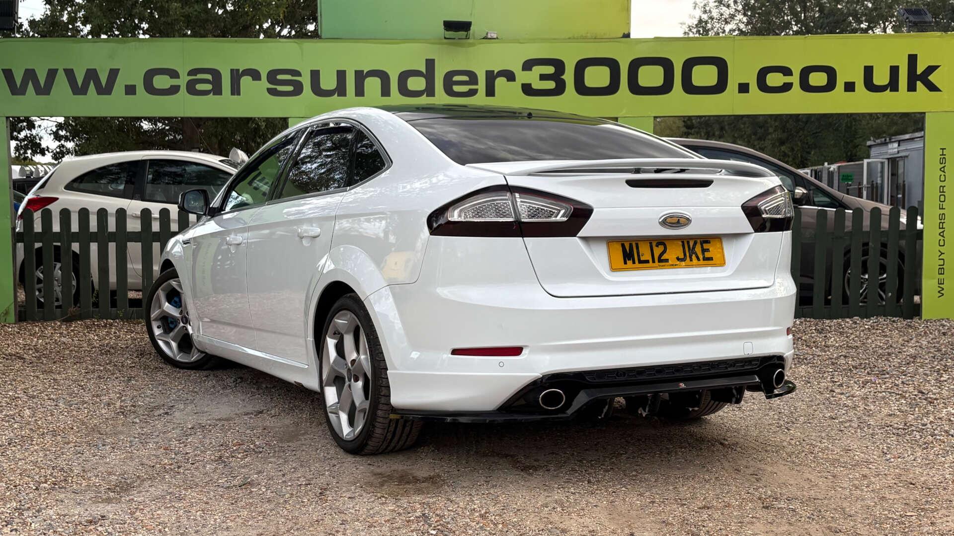 Ford Mondeo view 4