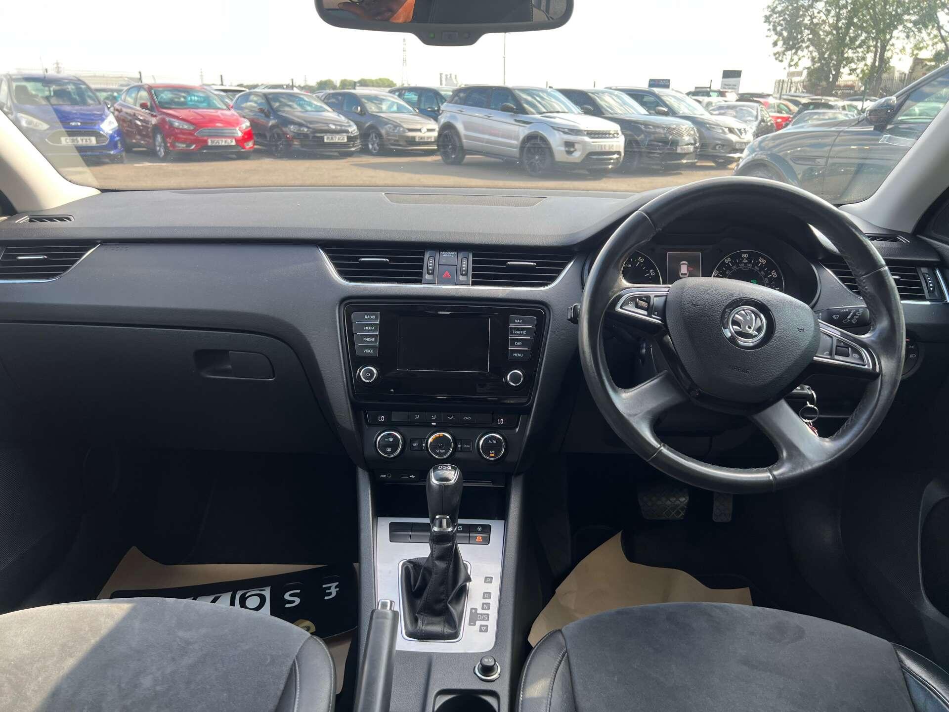 Skoda Octavia view 17