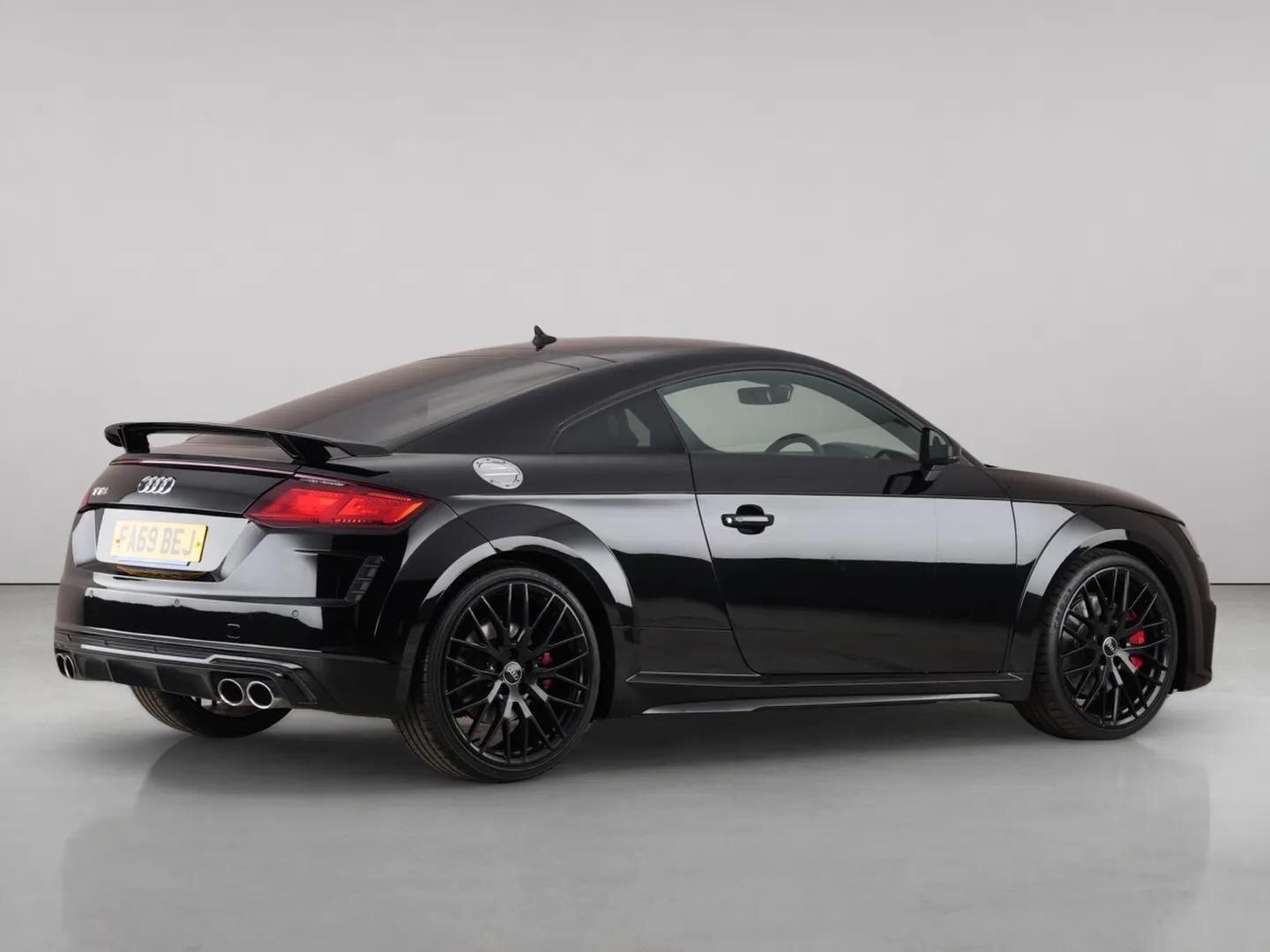 Audi TTS view 7