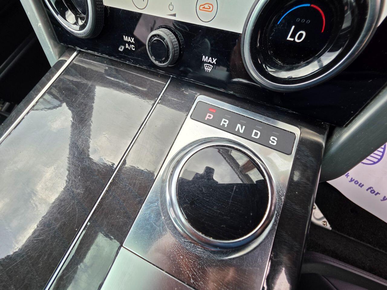 Land Rover Range Rover view 61