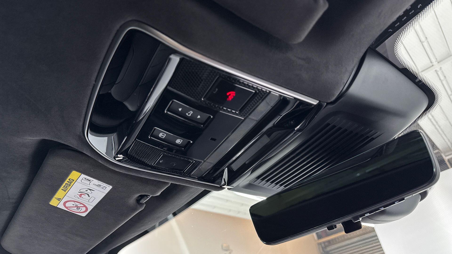 Land Rover Range Rover Sport view 23
