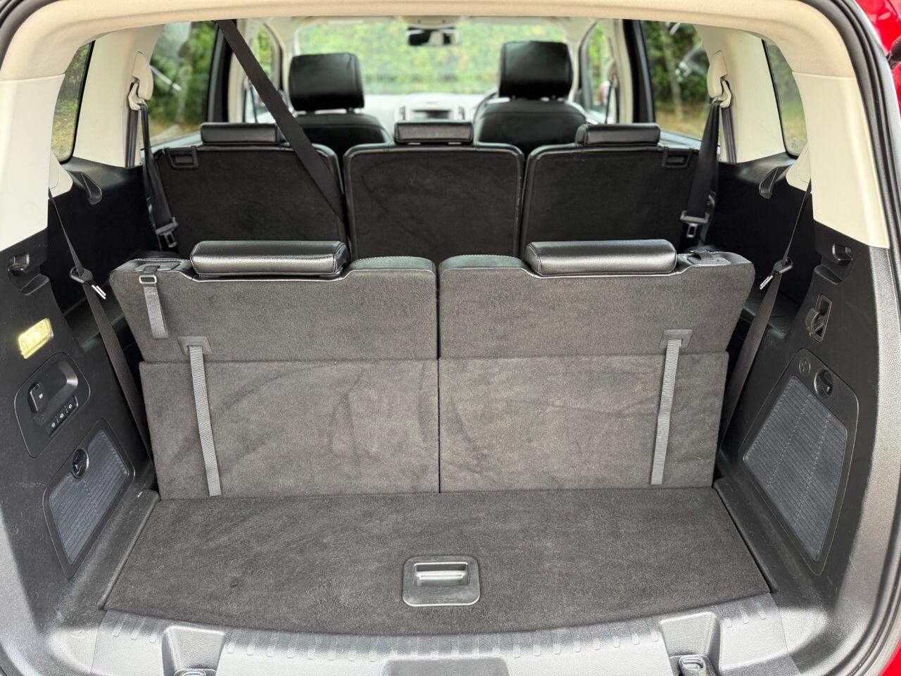 Ford S-Max view 48