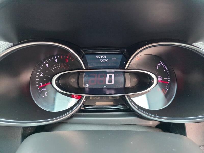 2018 Renault Clio 1.5 dCi Iconic Euro 6 (s/s) 5dr • 96,400 miles image 55