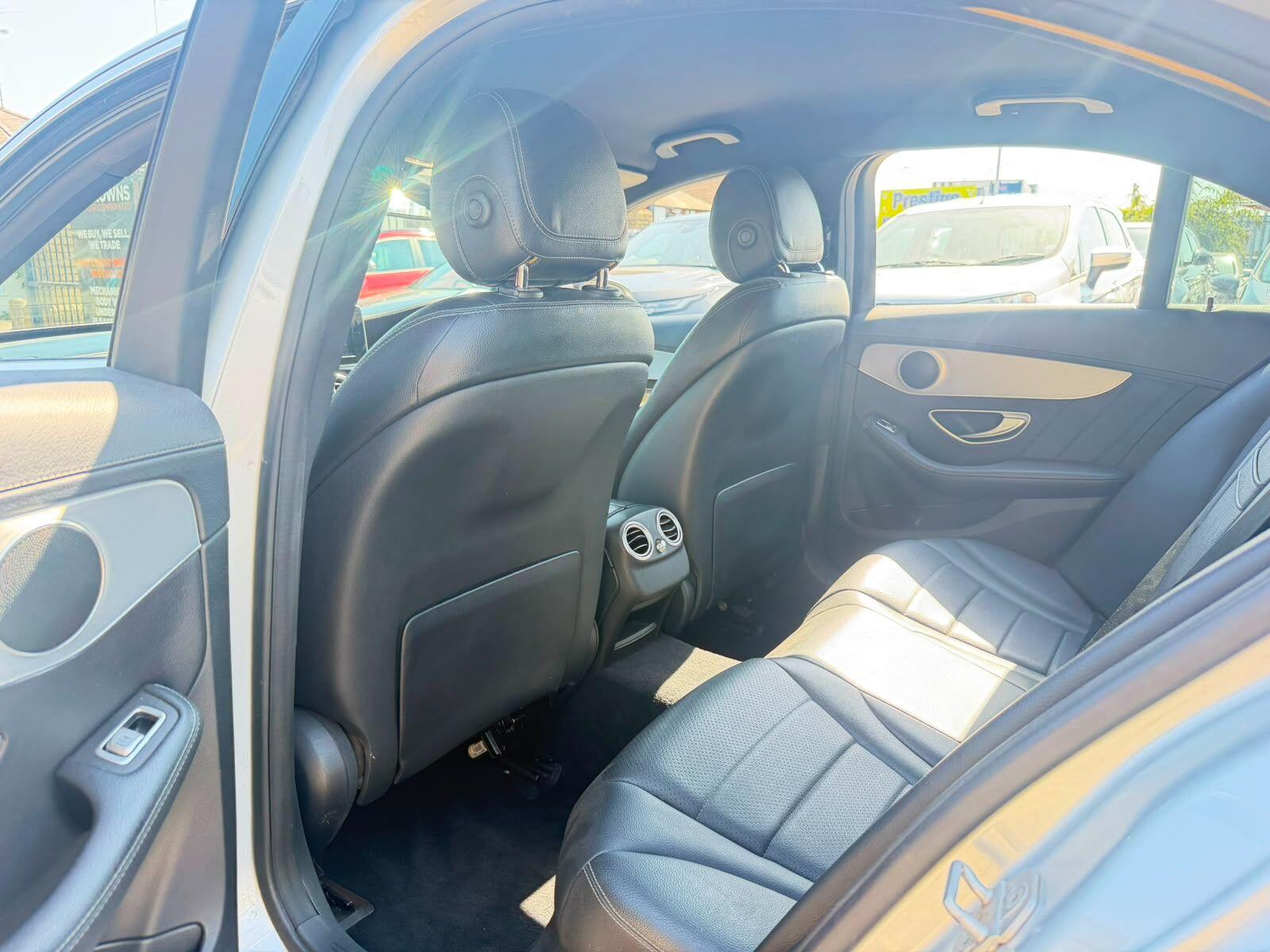 Mercedes-Benz C-Class view 16