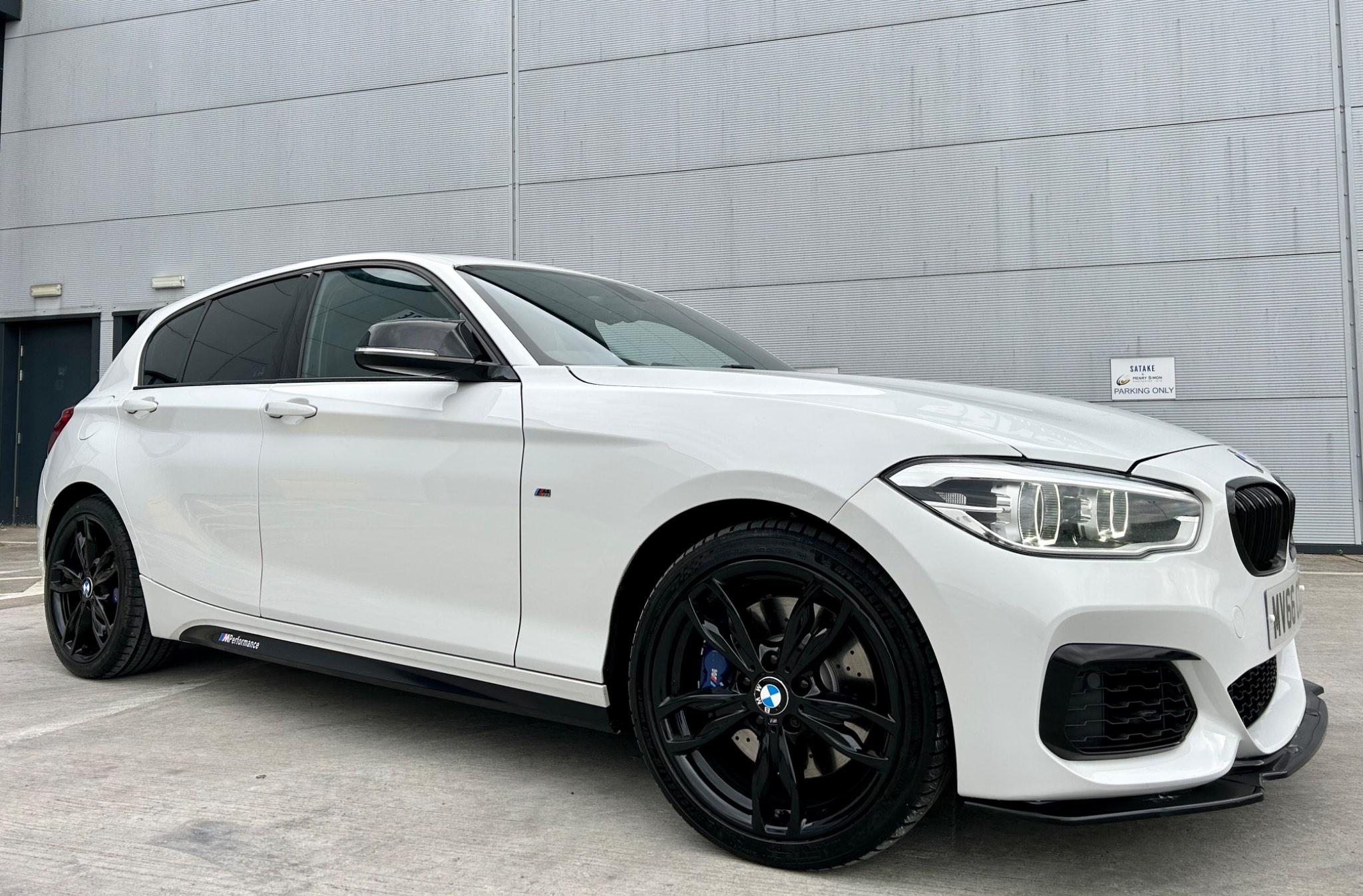 BMW 1 Series view 7