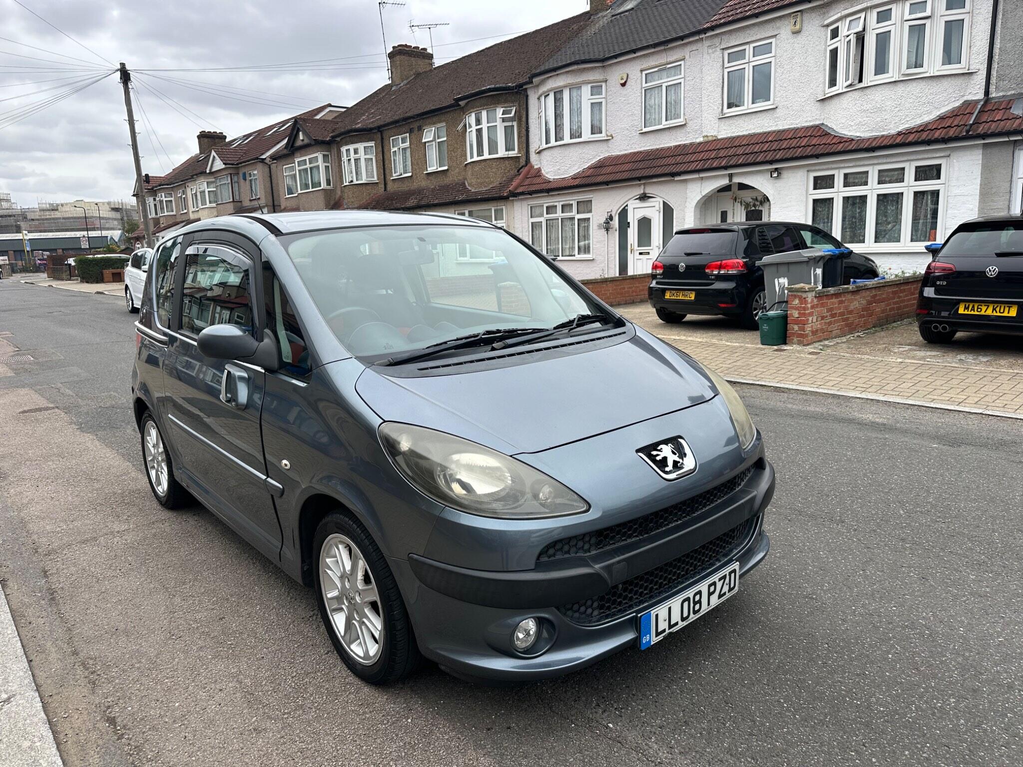 Peugeot 1007