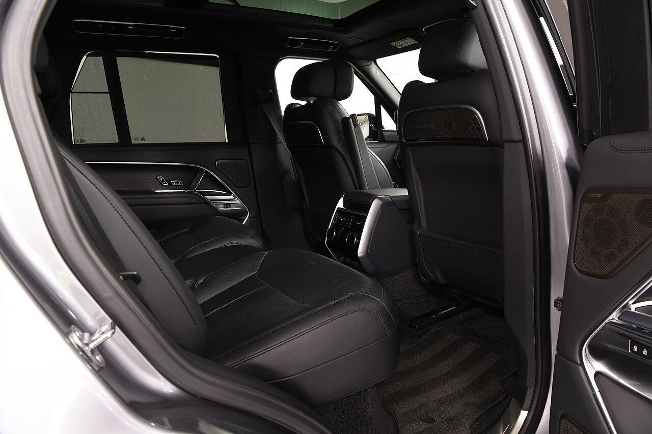 Land Rover Range Rover view 27