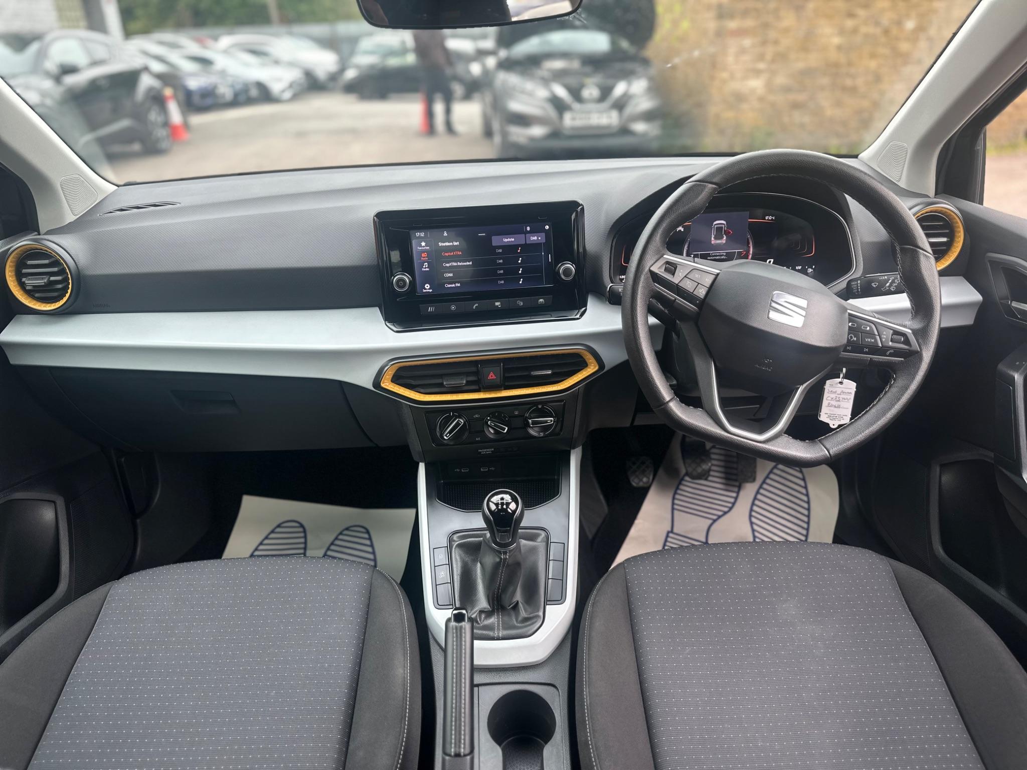 Seat Arona view 18