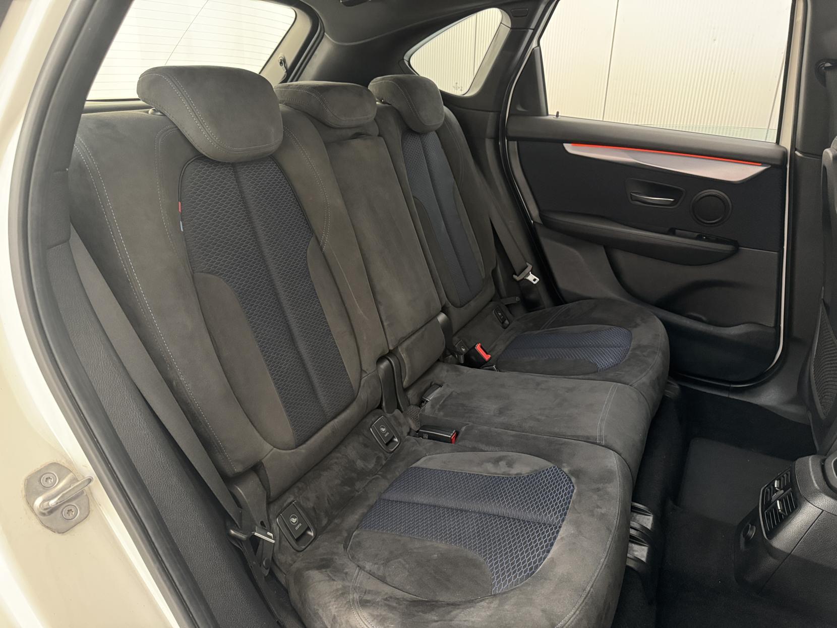 BMW 2 Series Active Tourer view 64