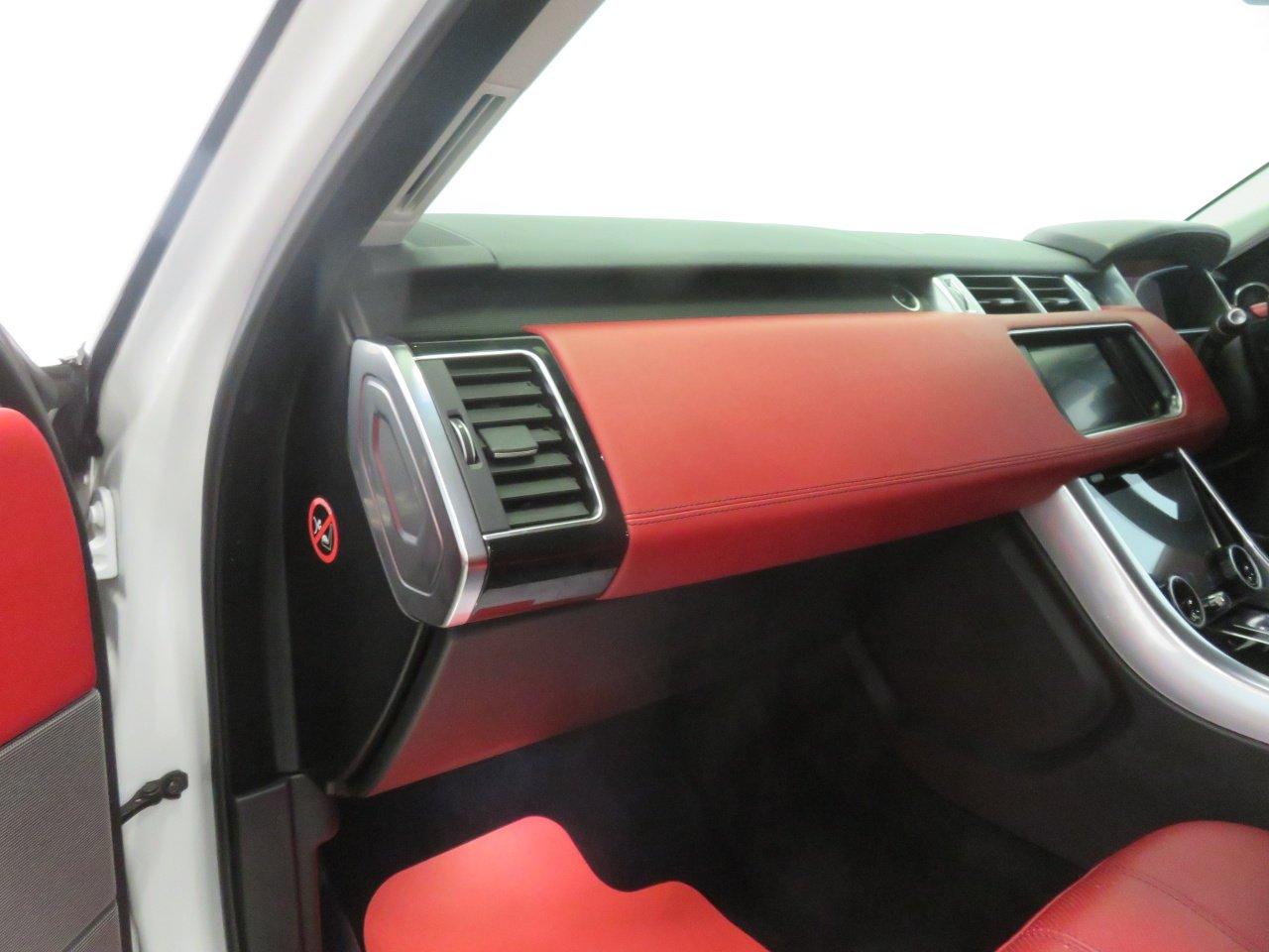 Land Rover Range Rover Sport view 31