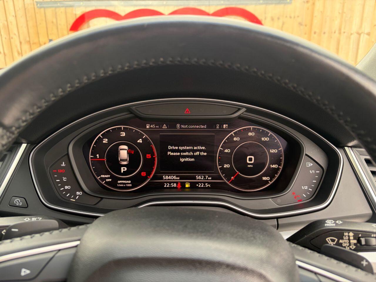 Audi Q5 view 33