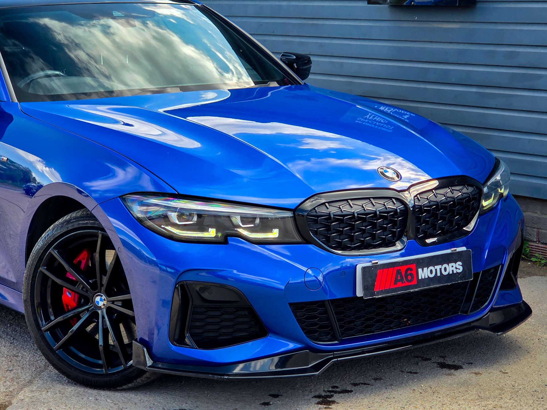 BMW 3 Series view 15