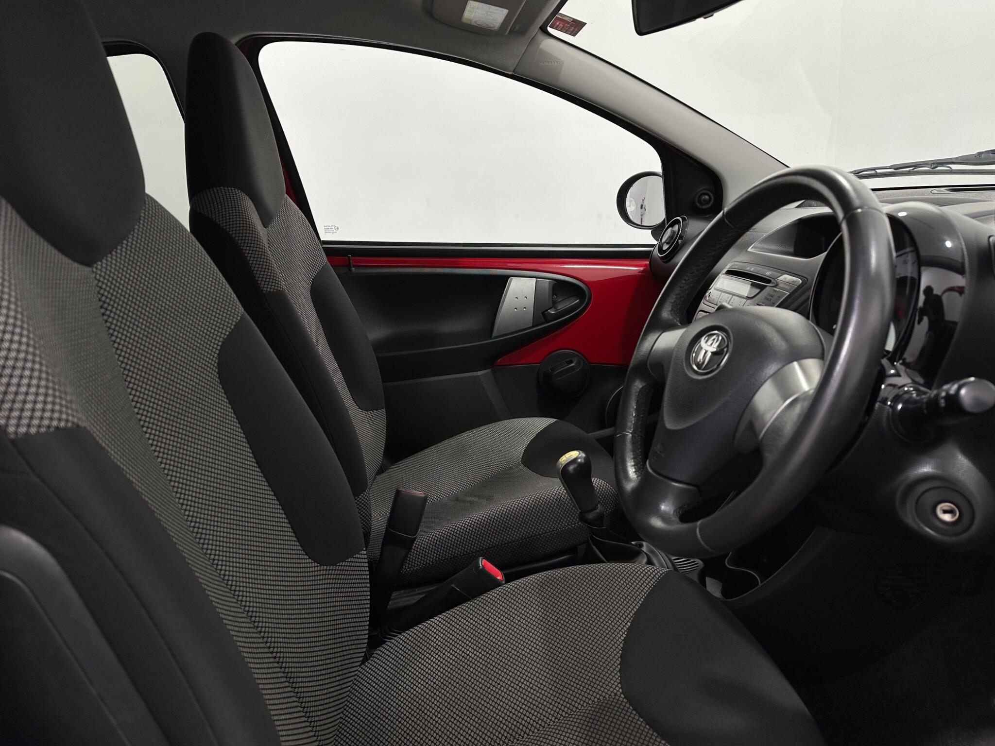 Toyota Aygo view 22