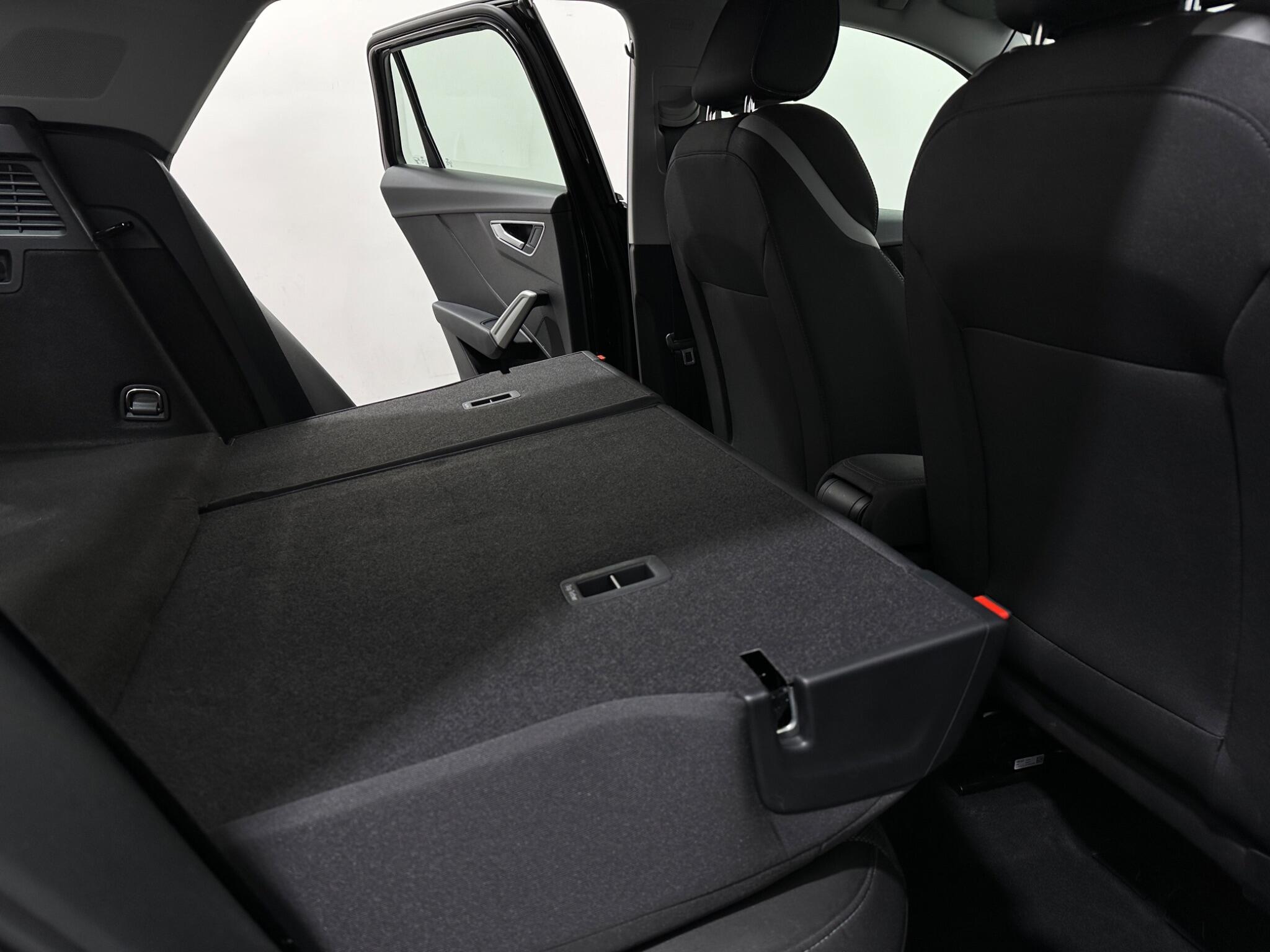 Audi Q2 view 46