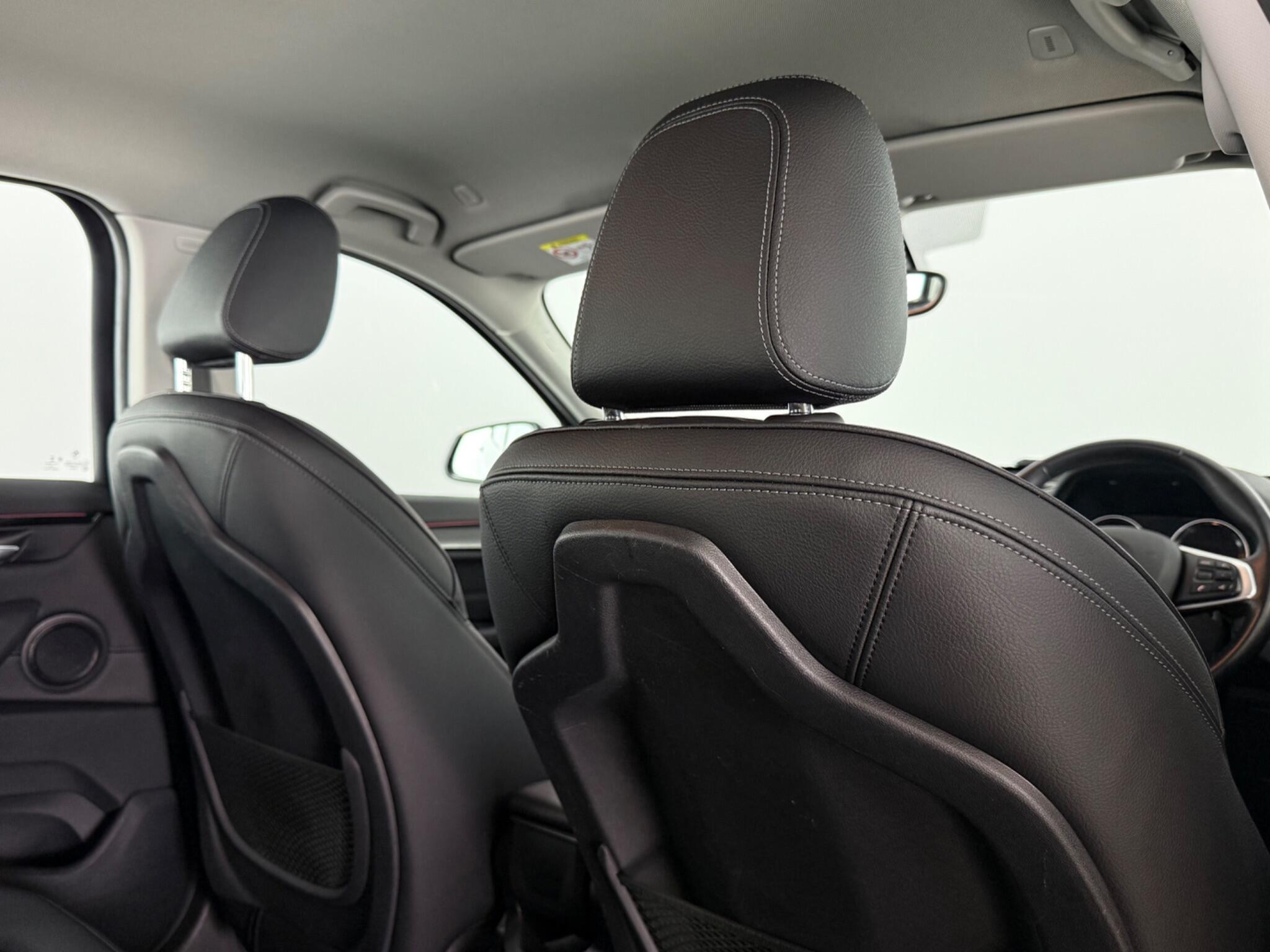 BMW X1 view 32