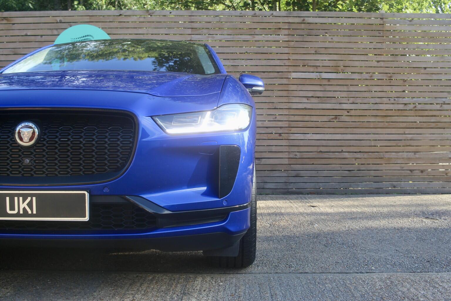 Jaguar I-Pace view 39