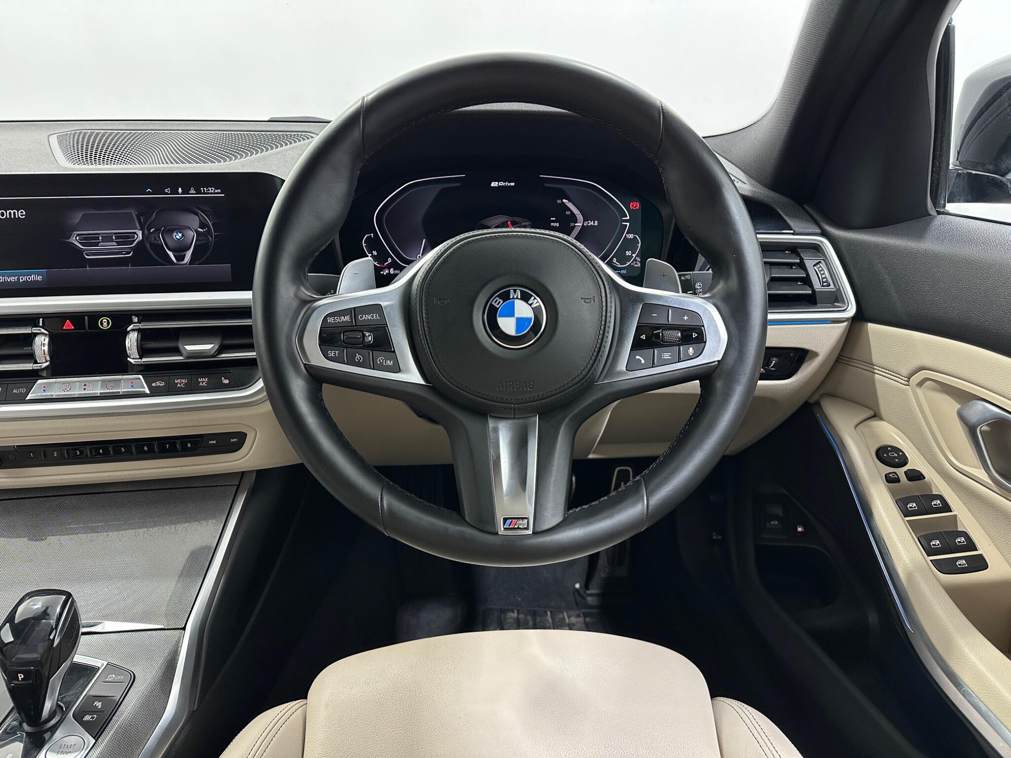 BMW 3 Series view 13
