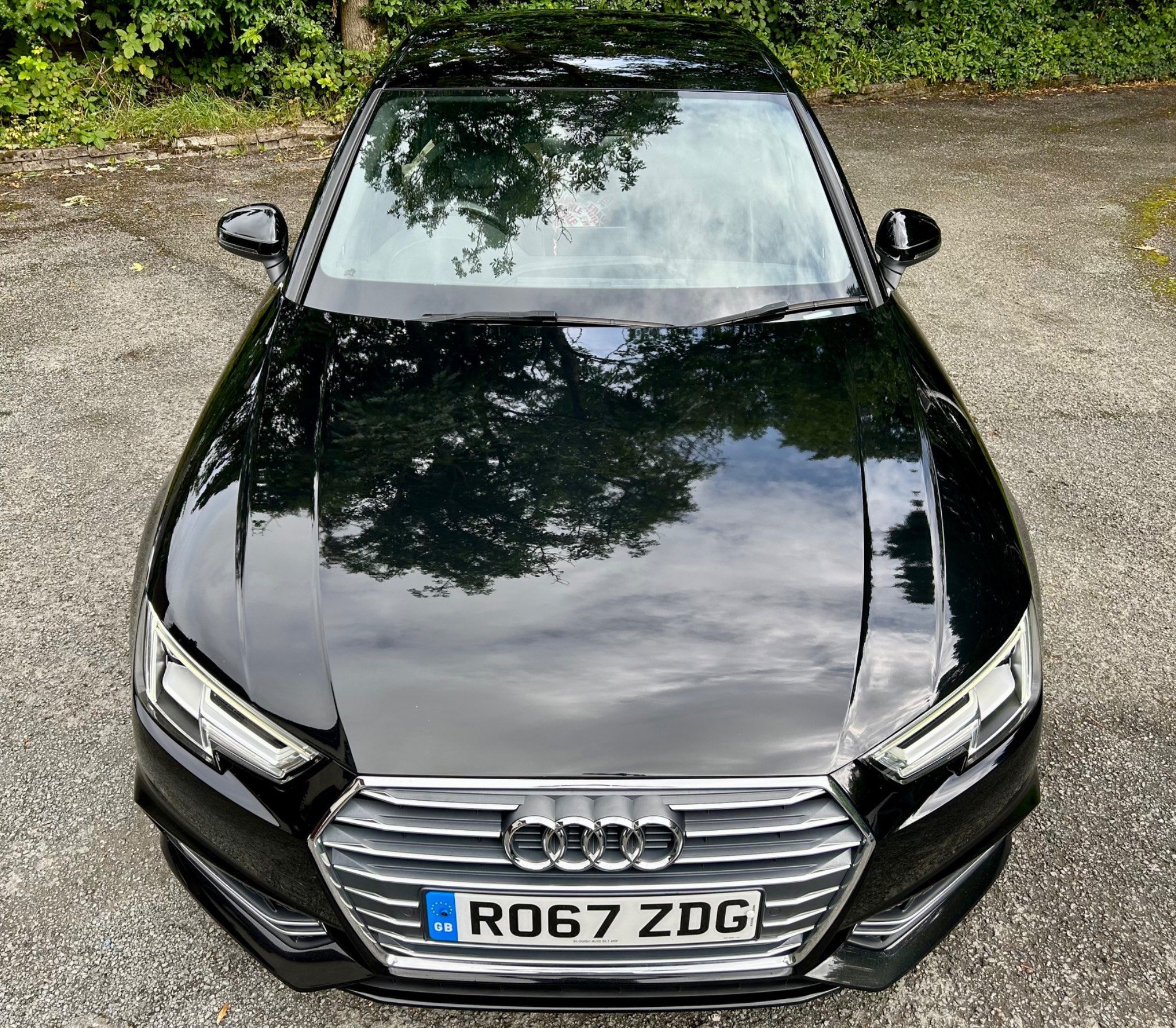 Audi A4 view 8