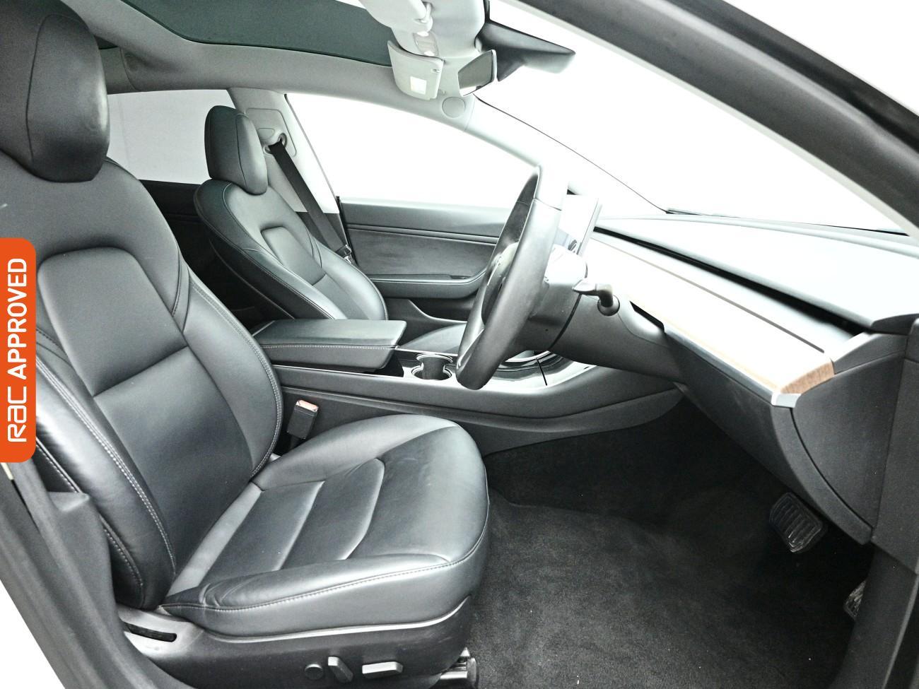 Tesla Model 3 view 13