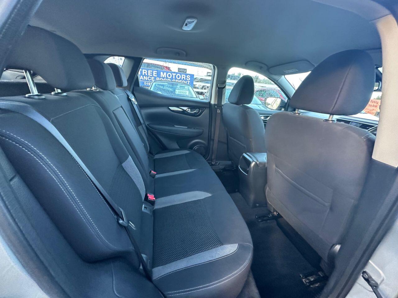 Nissan Qashqai view 27