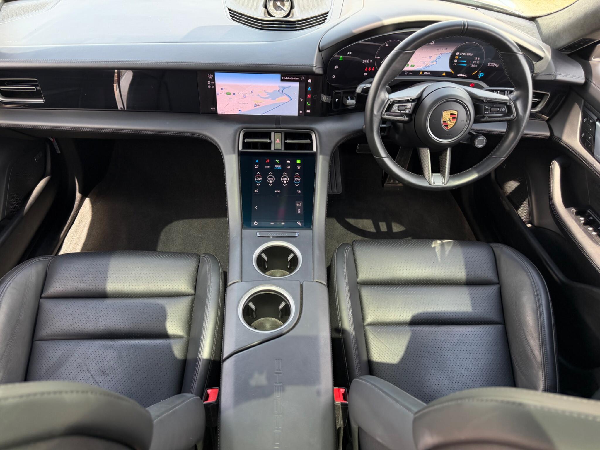 Porsche Taycan view 8