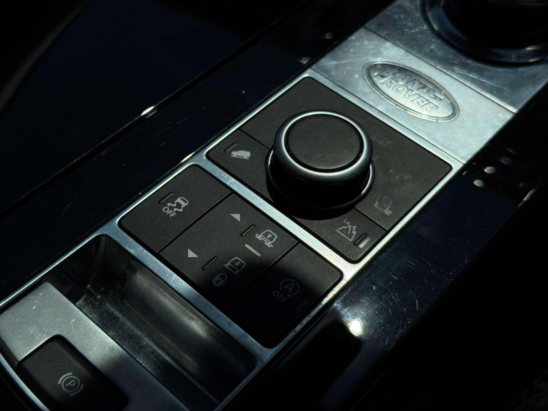 Land Rover Discovery 3 view 54
