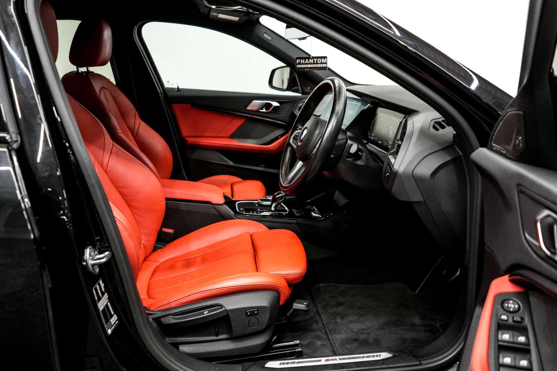 BMW 1 Series view 14
