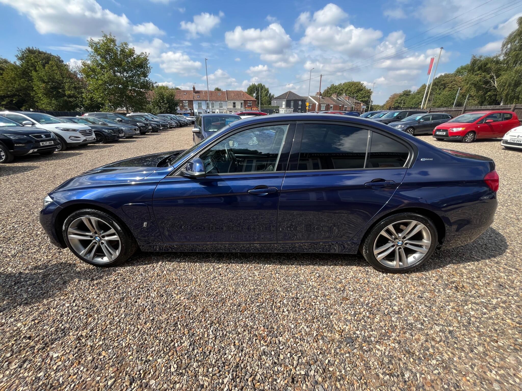 BMW 3 Series view 7
