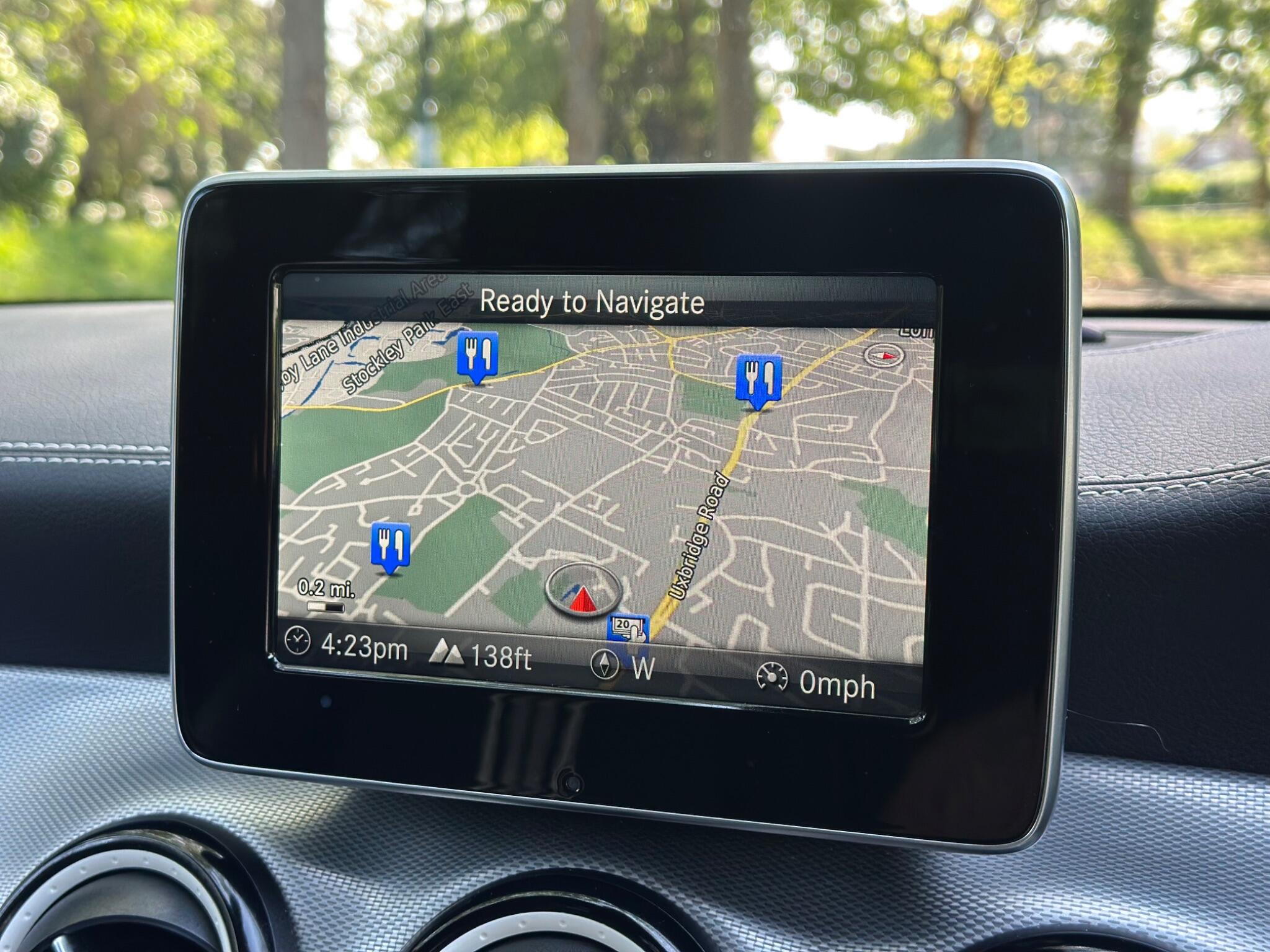 Mercedes-Benz CLA view 26