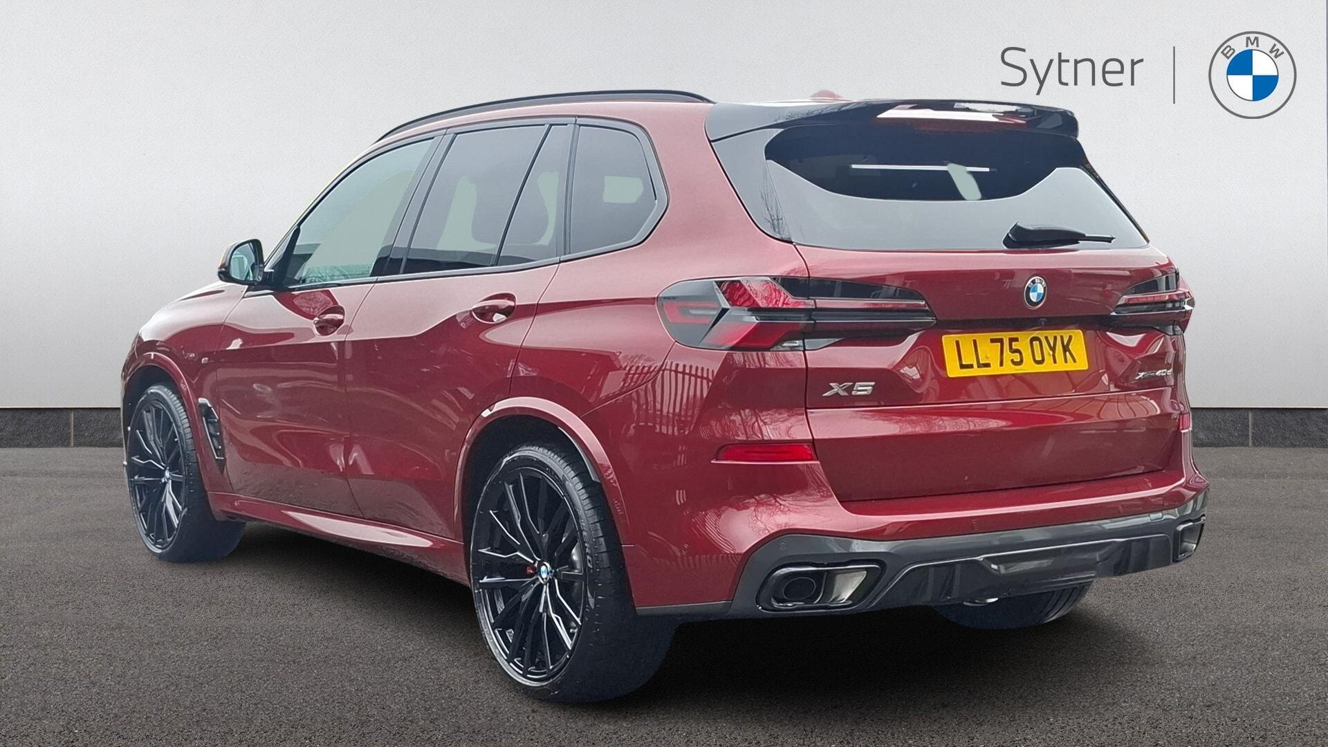 BMW X5 view 2