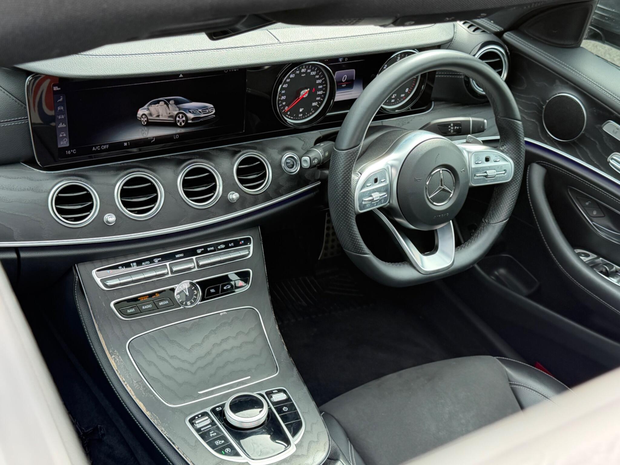 Mercedes-Benz E-Class view 10