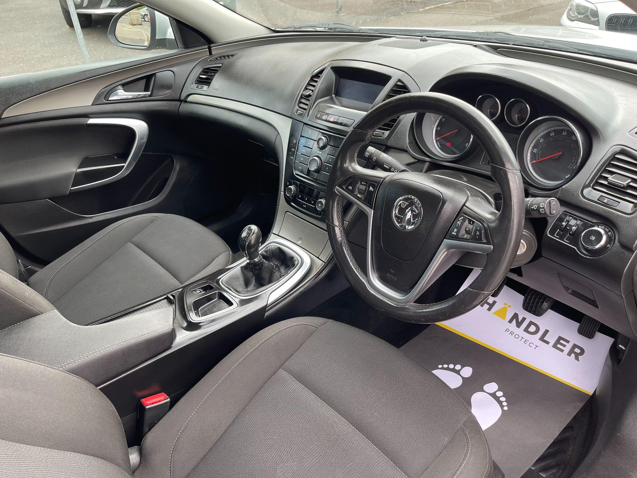 Vauxhall Insignia view 24