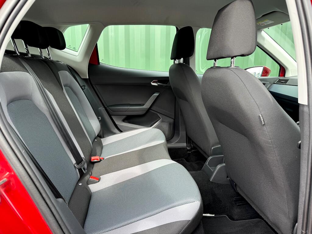Seat Arona view 32