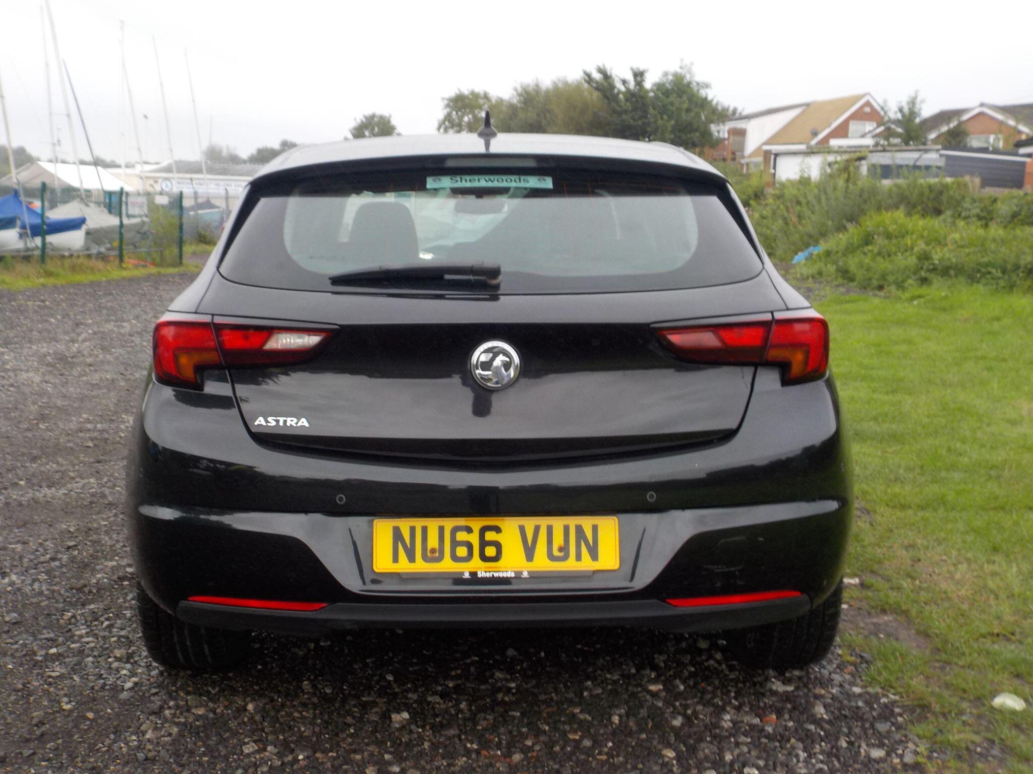 Vauxhall Astra 1.4i Energy Euro 6 5dr
