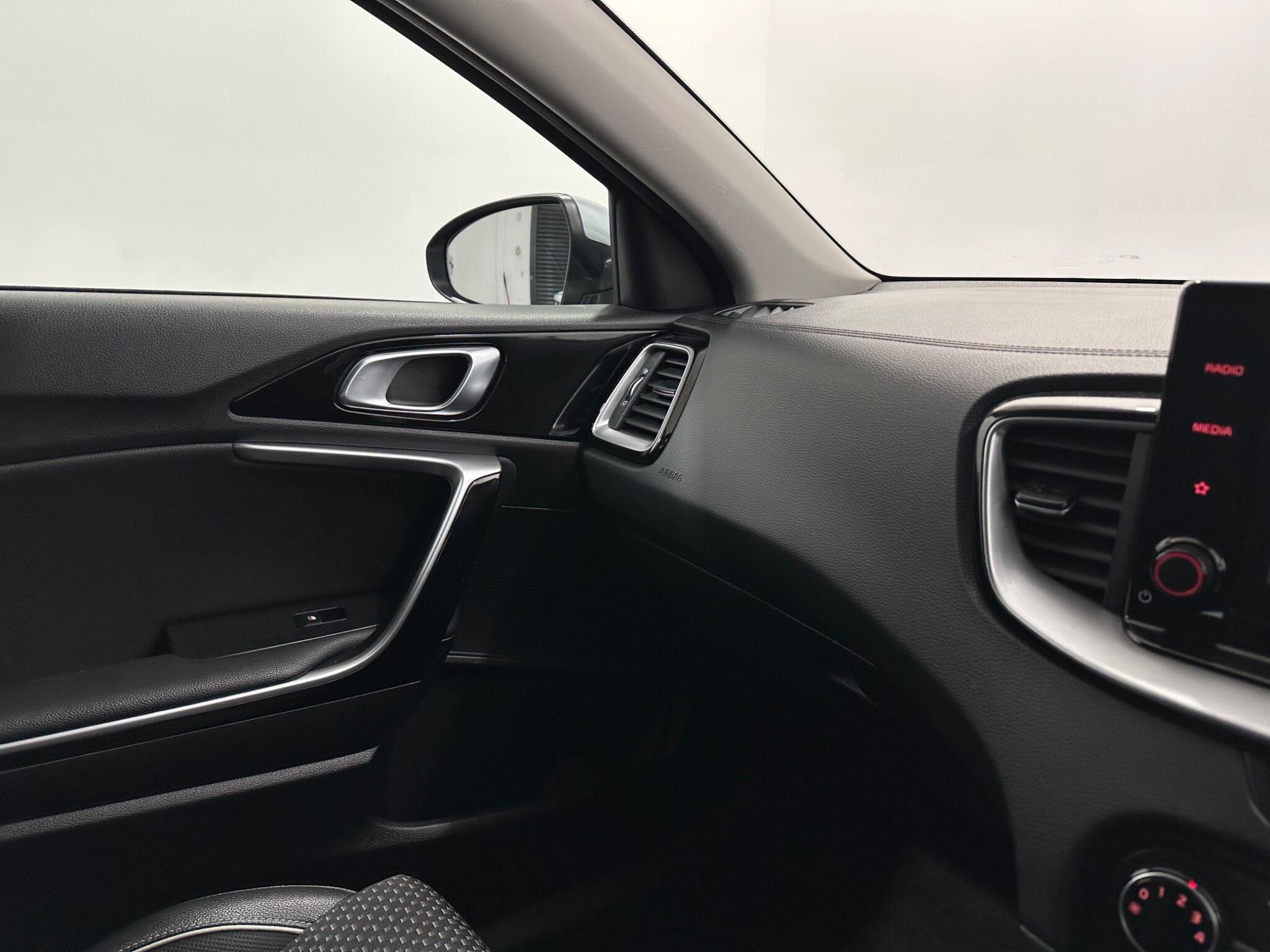 Kia Xceed view 25