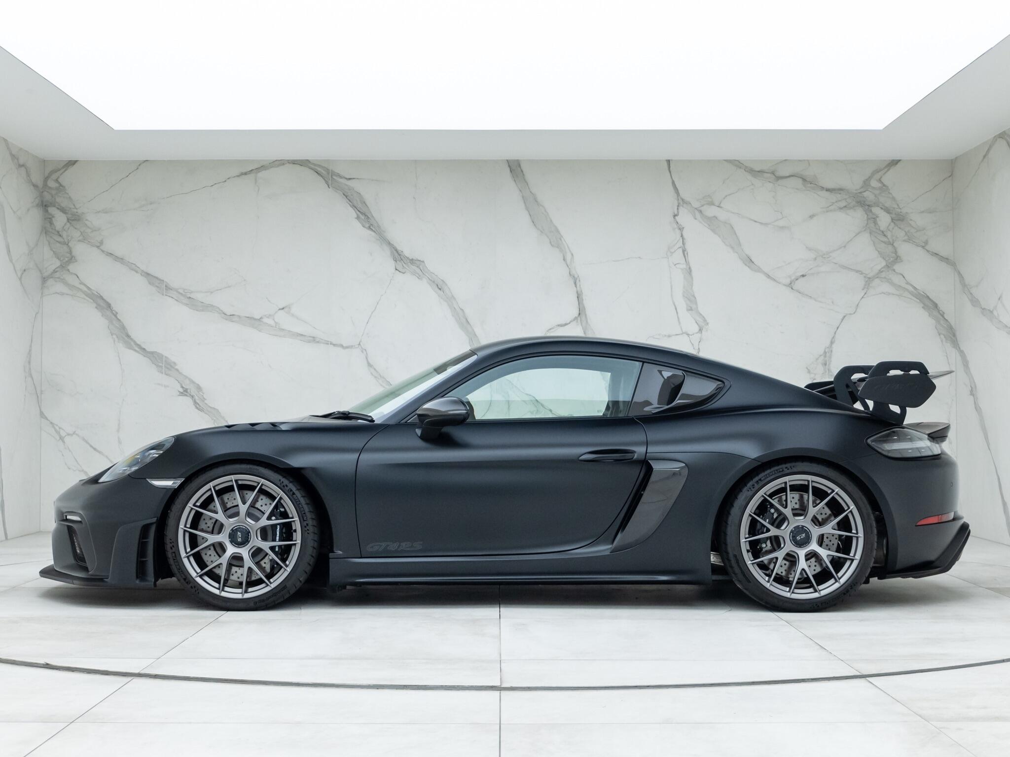 Porsche Cayman view 5
