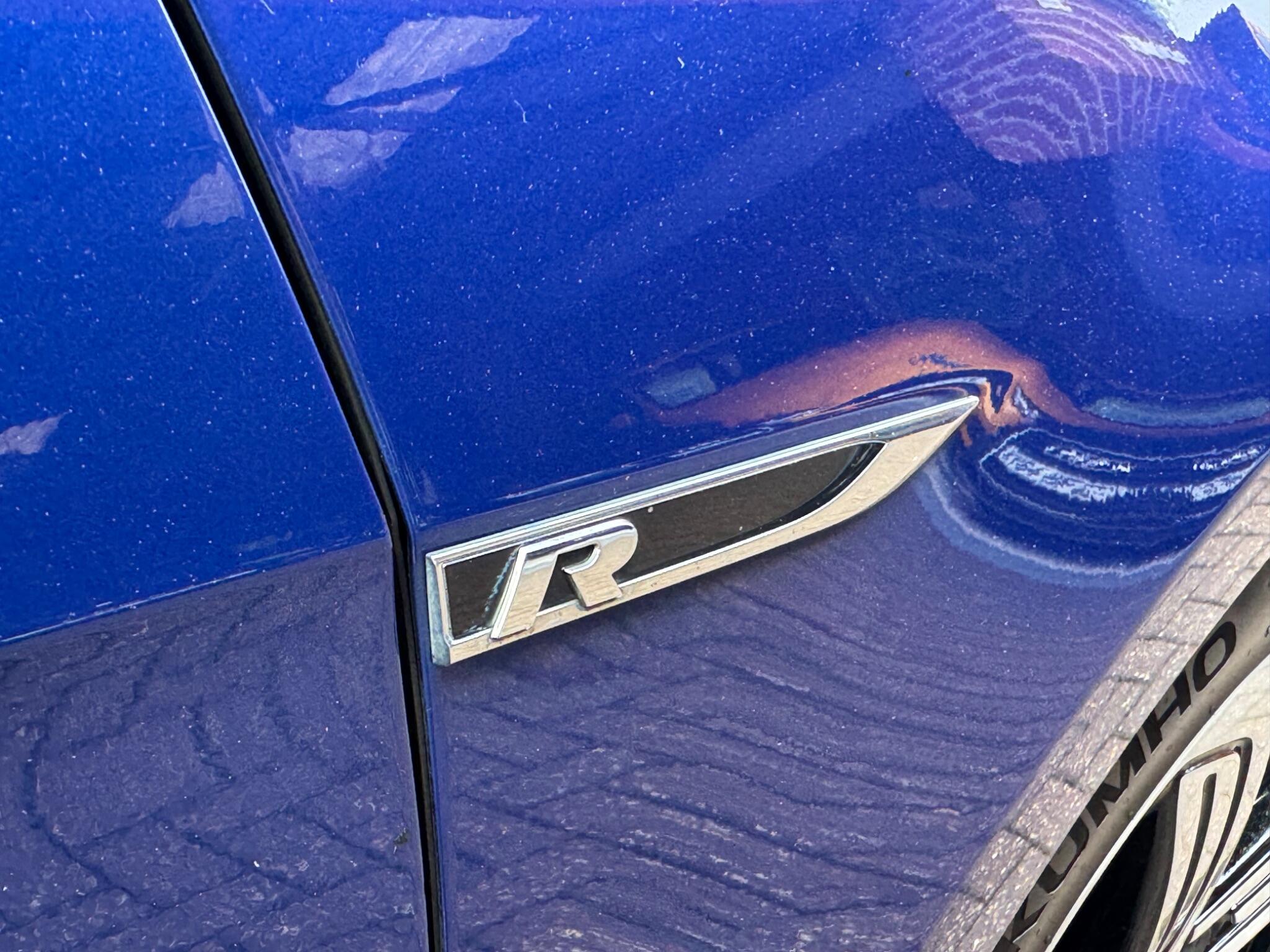 Volkswagen Golf view 33
