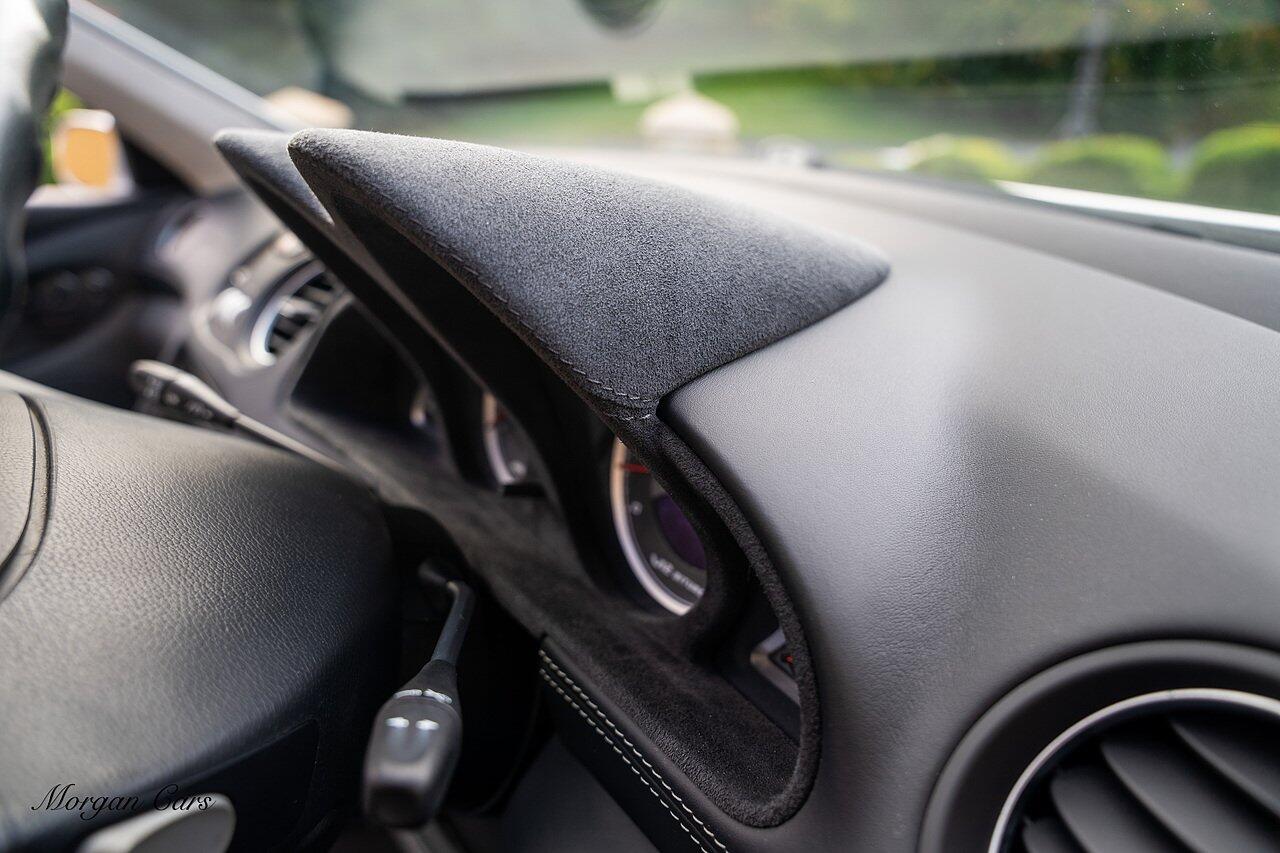 Mercedes-Benz SL view 61