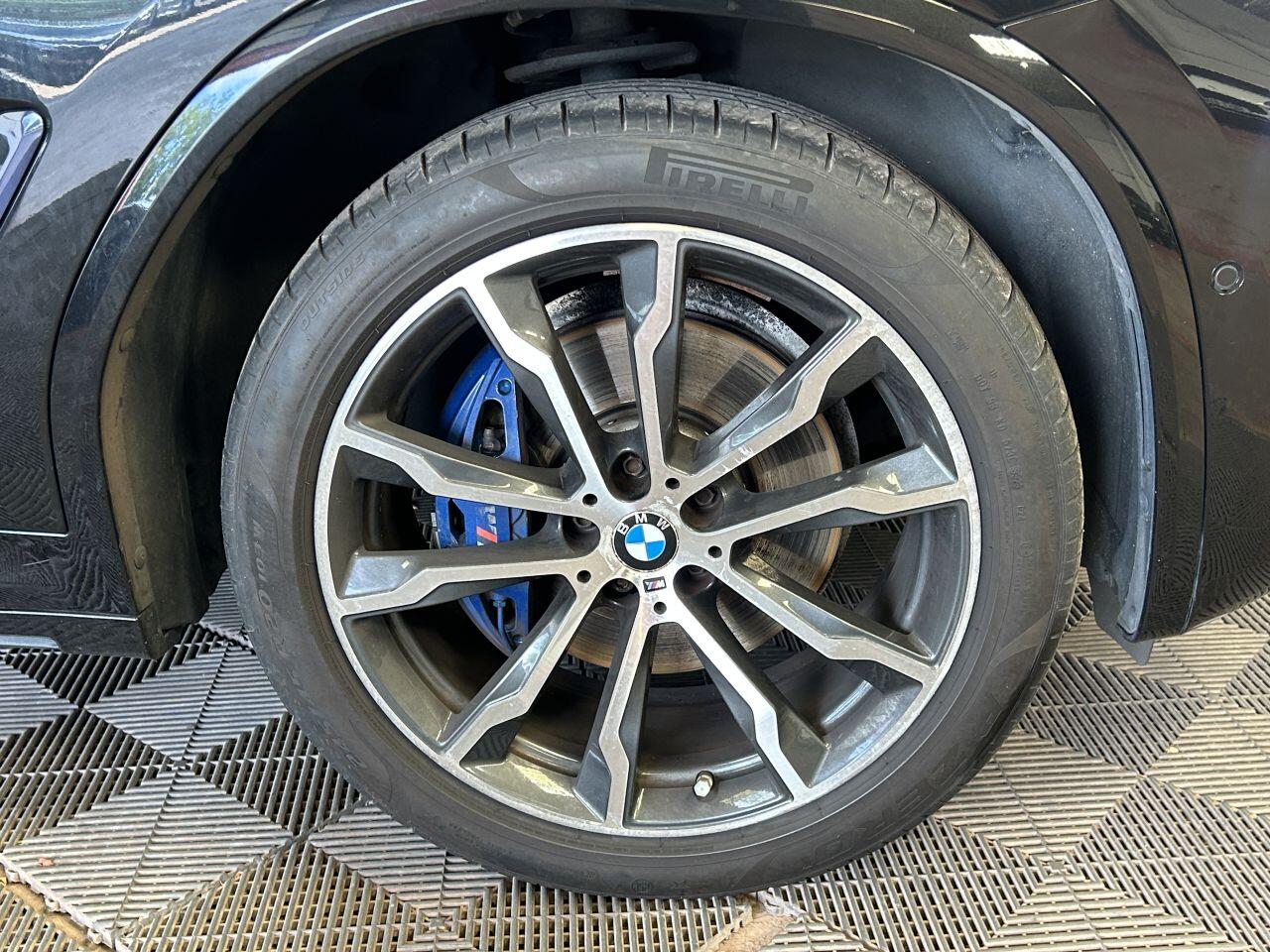 BMW X3 view 26