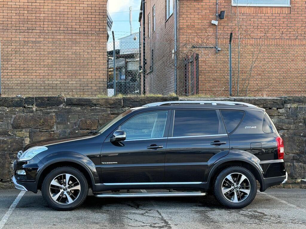 KGM Rexton view 4