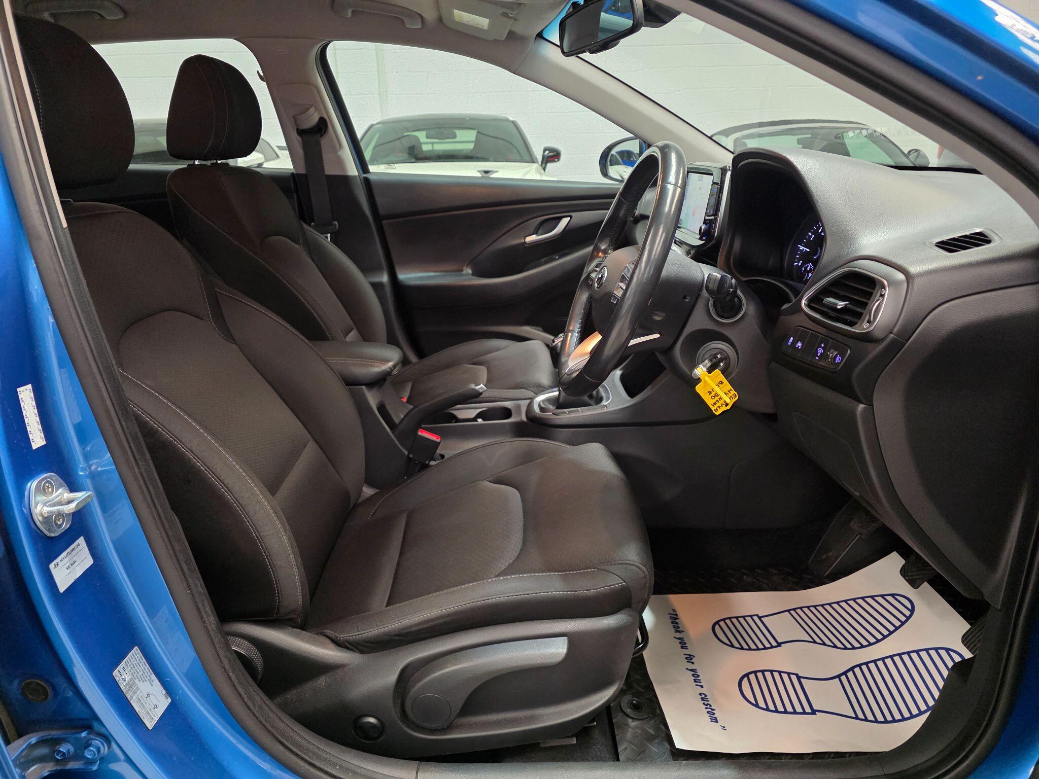 Hyundai i30 view 6
