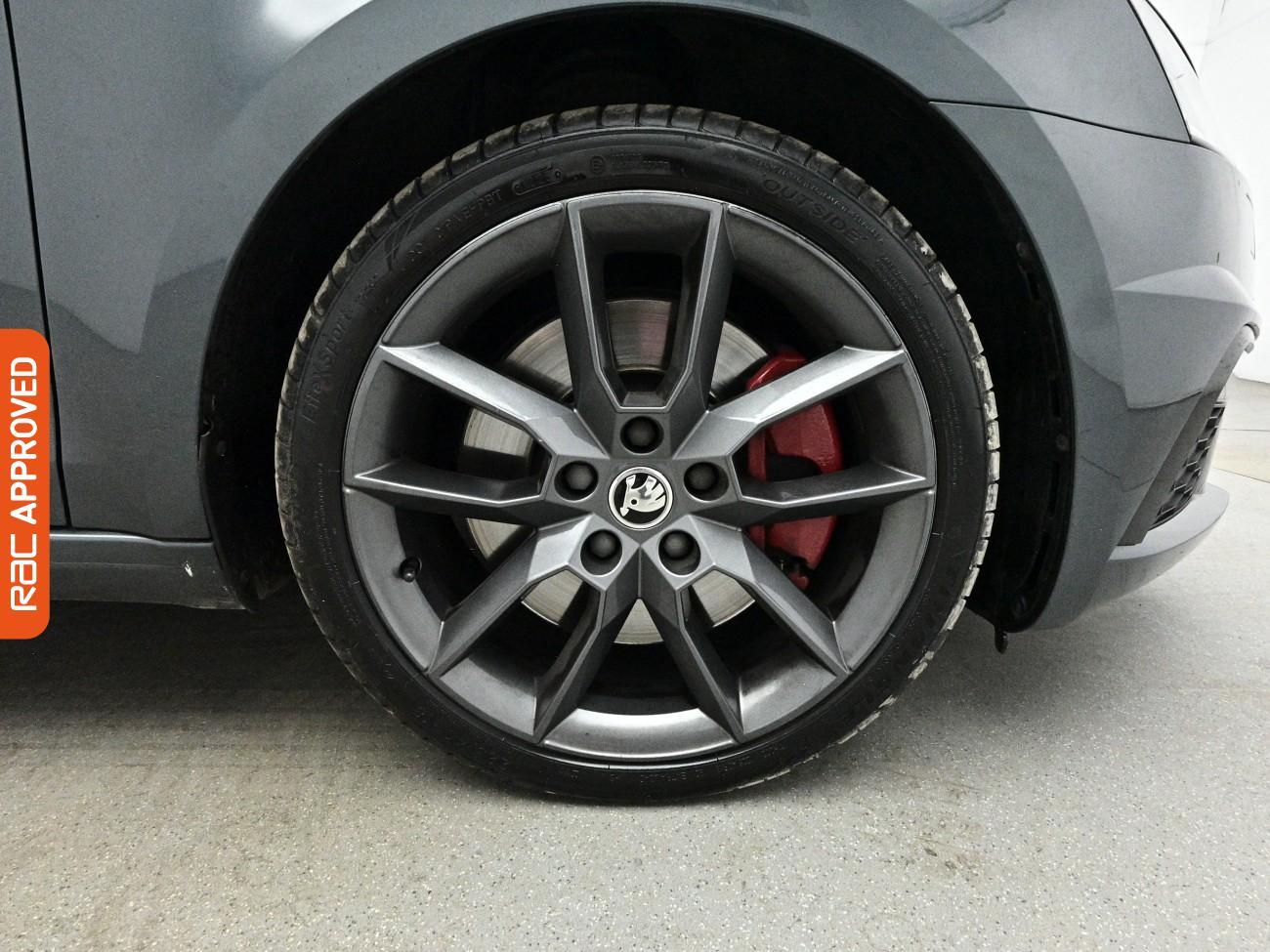 Skoda Octavia view 26