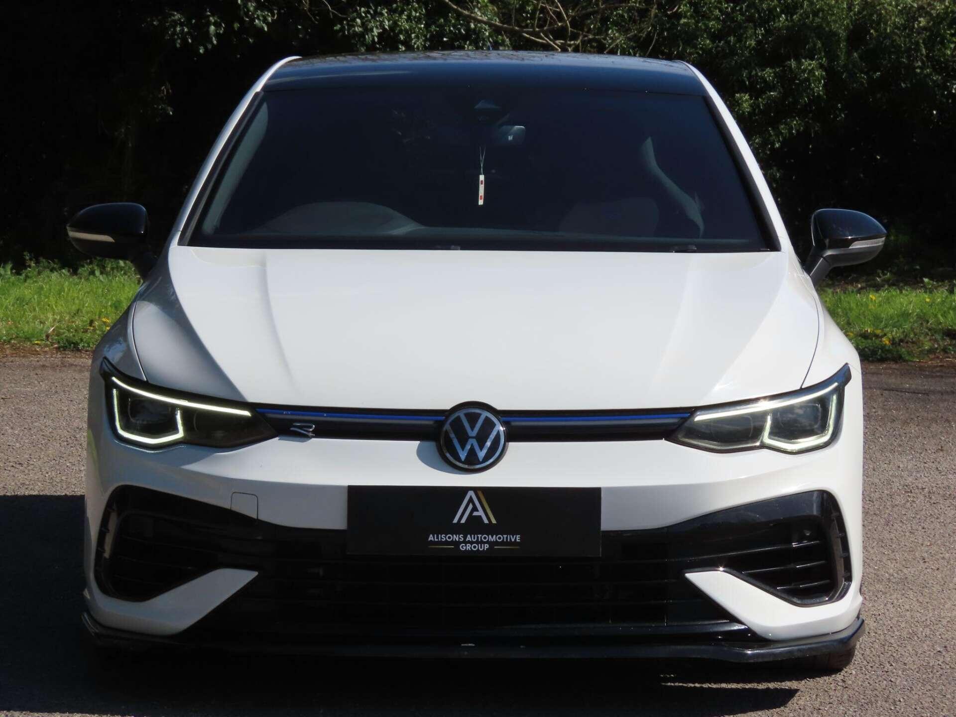 Volkswagen Golf view 2