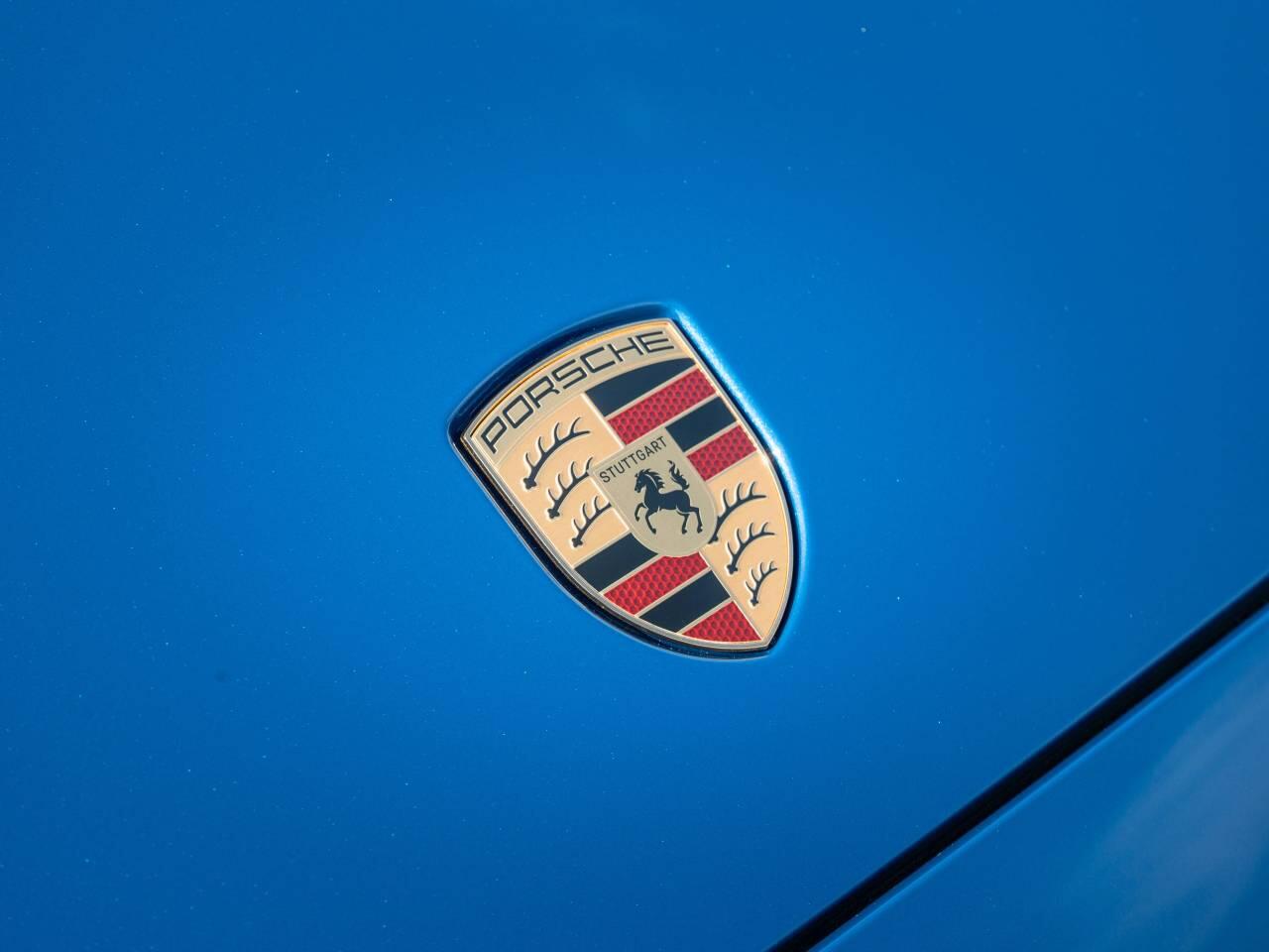 Porsche Cayenne view 51